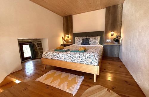 Sablieres Bed & Breakfast | Guest Room “La Gardette” with Mountain View, Shared Pool and Private Terrace