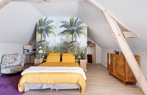 Tavant Bed & Breakfast | Guest Room “Terracotta” with Shared Terrace, Shared Garden, and Wi-Fi