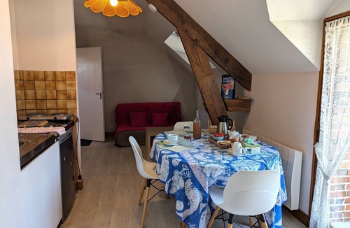 Gidy Bed & Breakfast | Guest room with private bath in Gidy