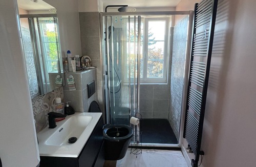 Les Cites Bed & Breakfast | Guest Room with Shared Terrace, Private Garden and Wi-Fi