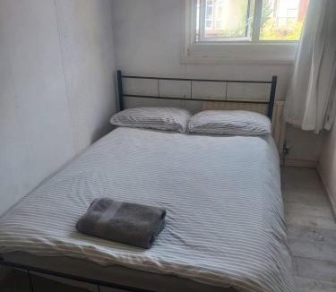 Crofton Park House | Guest Stay