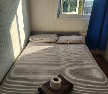 Crofton Park House | Guest Stay