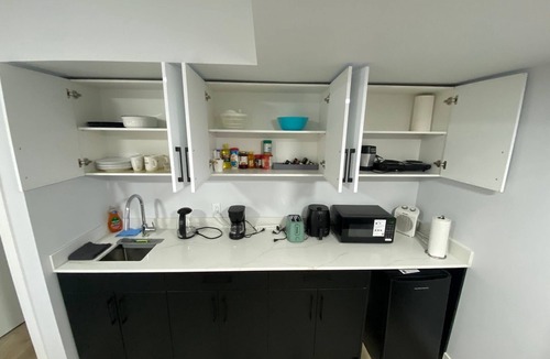 Winnipeg House | Guest Suite