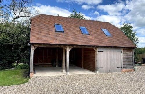 Checkendon Apartment | Guest suite in Checkendon