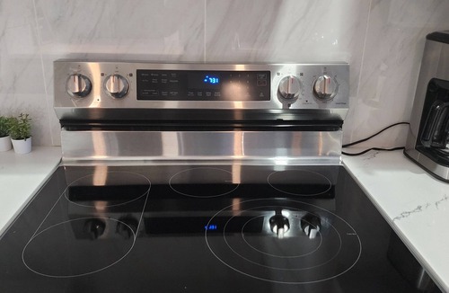 Evanston House | Guest suite in Northwest Calgary