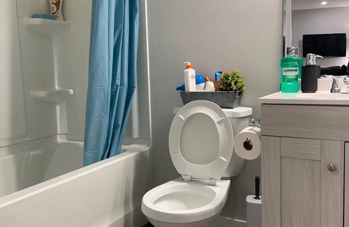 Regina House | Guest Suite in Regina - Queen Bed