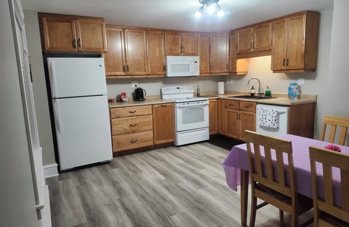 Fredericton House | Guest Suite—Pool Table, Full Kitchen, Deck