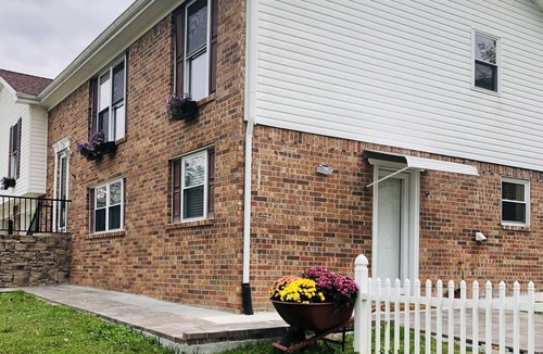 East Brainerd House | Guest suite