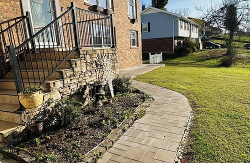 East Brainerd House | Guest suite