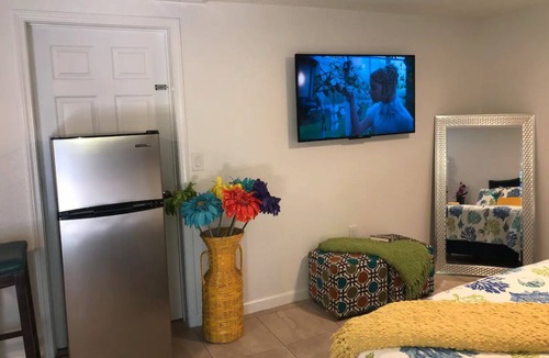 Lakeside Apartment | Guest Suite