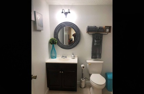 Lakeside Apartment | Guest Suite