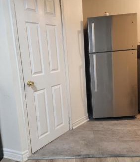 Brampton Apartment | Guest suite with great comfort