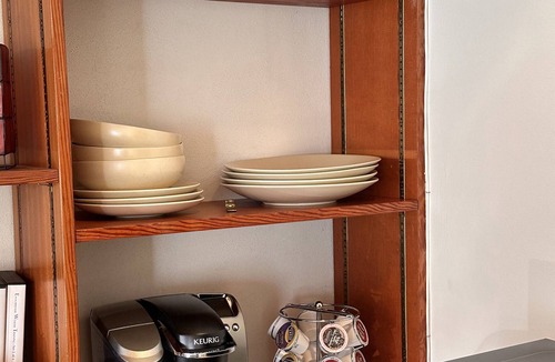 Benicia Apartment | Guest Suite with Water Views