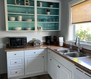 Downtown Cannon Beach Hotel | Guesthouse Cannon Beach