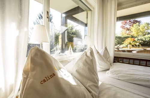 Carona Hotel | Guesthouse Casa Calina