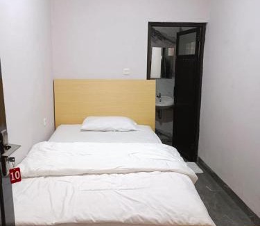 Tarakan House | Guesthouse Cempaka