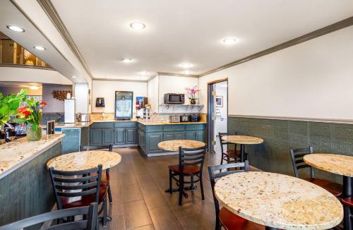 Kelso Hotel | GuestHouse Inn & Suites Kelso/Longview