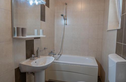 Pomena House | Guesthouse Kamarin