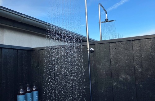 Vestero Havn Bed & Breakfast | GuestHouse Læsø