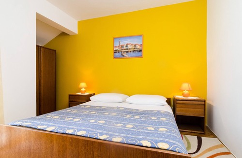 Orasac House | Guesthouse Moretic - Double Room with Balcony and Sea View 1