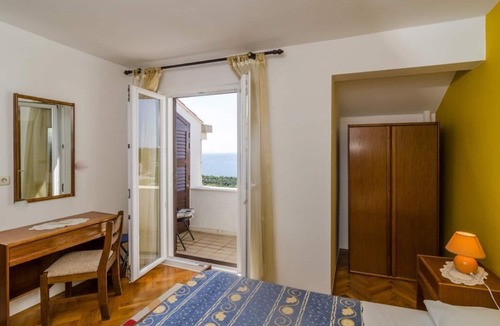 Orasac House | Guesthouse Moretic - Double Room with Balcony and Sea View 5