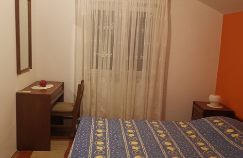 Orasac House | Guesthouse Moretic - Small Double Room with Garden View 1