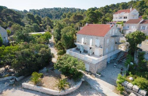 Pomena House | Guesthouse Sanela