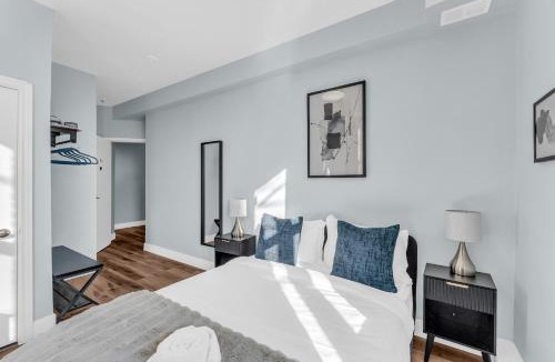 Trinity - Bellwoods Hotel | Guestic at Queen West