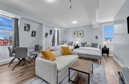 Trinity - Bellwoods Hotel | Guestic Hotel at Queen West
