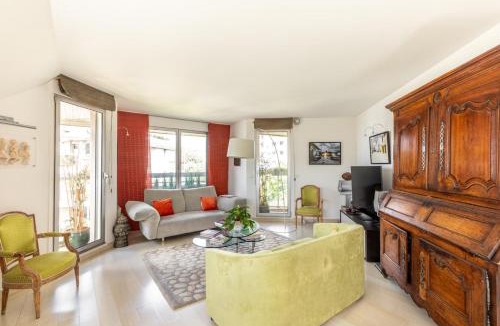 Quartier de la Salpetriere Apartment | GuestReady- 2 Terrace Duplex with Exceptional View