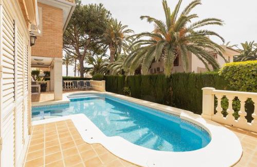 El Puig de Santa Maria Villa | GuestReady - A un paso del Mediterráneo