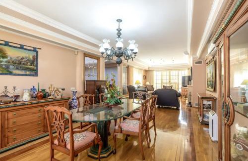El Puig de Santa Maria Villa | GuestReady - A un paso del Mediterráneo