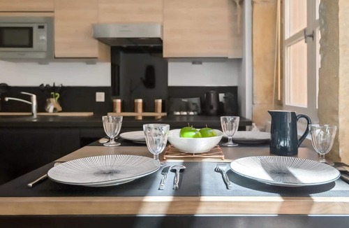 Old Lyon Apartment | GuestReady - Bohemian and chic studio vieux Lyon