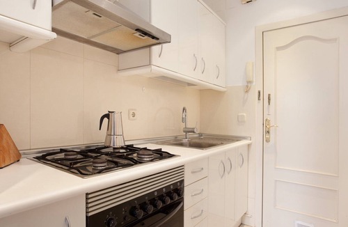 Les Corts Apartment | GuestReady - Bright flat near Casa Milà