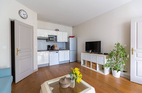 Saint Genes Apartment | GuestReady - Bright in the center