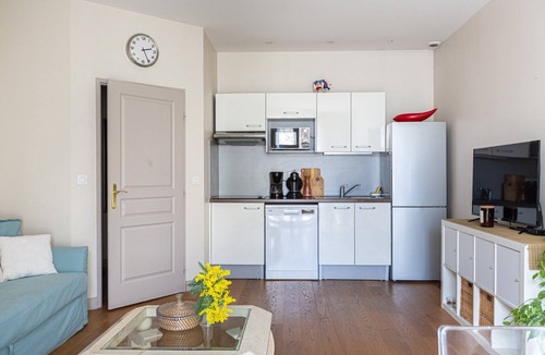 Saint Genes Apartment | GuestReady - Bright in the center