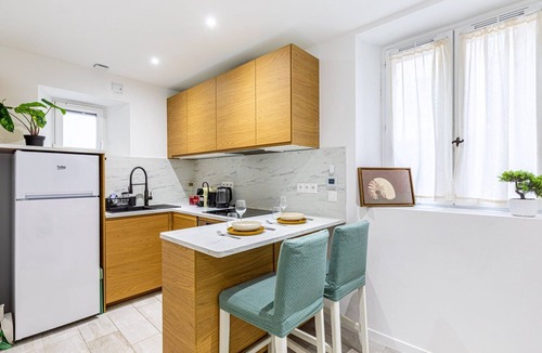 Centre Apartment | GuestReady - Bright & Neat stay near Paris