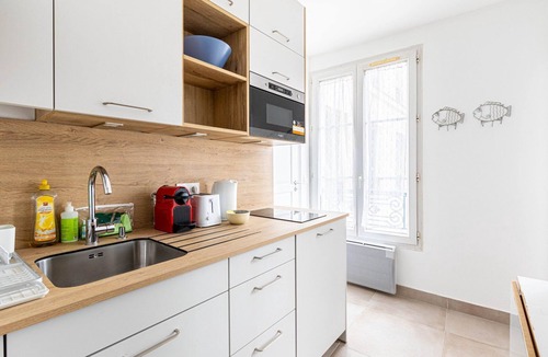 Arts-et-Metiers Apartment | GuestReady - Charming Marais midterm stay