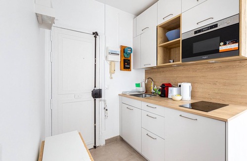 Arts-et-Metiers Apartment | GuestReady - Charming Marais midterm stay