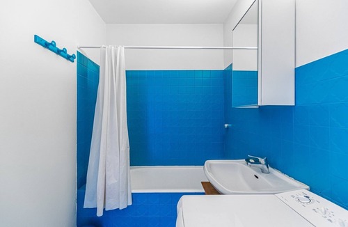 Nansouty-Saint-Genes Apartment | GuestReady - Charming retreat with a balcony