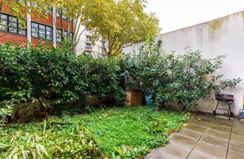 Bagneux Apartment | GuestReady - Charming stay with a small garden