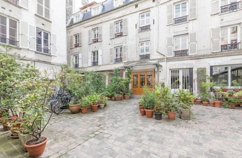 Arts-et-Metiers Apartment | GuestReady - Chic Family Apt near Canal St. Martin