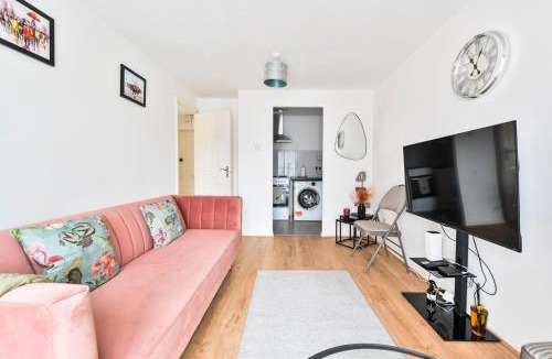 Whittington Apartment | GuestReady - Comfortable home in Colindale