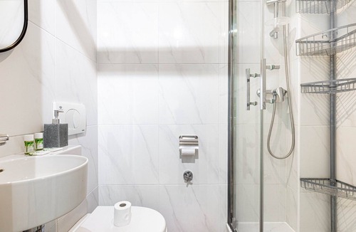 Saint-Thomas-d'Aquin Apartment | GuestReady - Cosy Cocoon in Saint-Germain-des-Prés