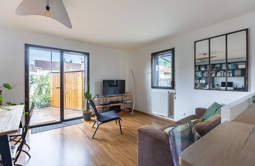 Begles House | GuestReady - Elegant Bègles Getaway