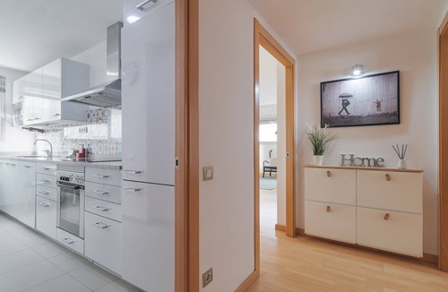 Sant Adria de Besos Apartment | GuestReady - Sant Adrià de Besòs Hideaway