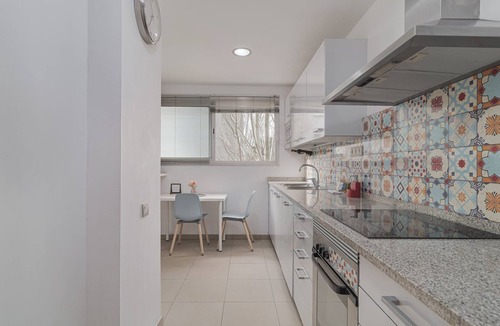 Sant Adria de Besos Apartment | GuestReady - Sant Adrià de Besòs Hideaway