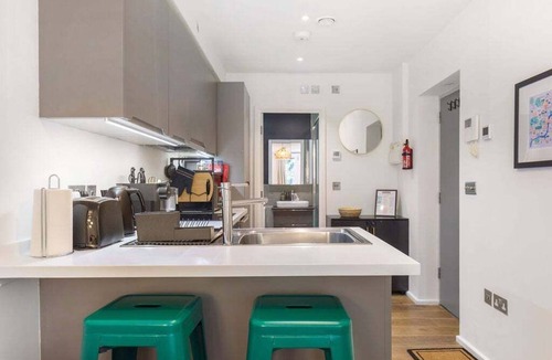 Cantelowes Apartment | GuestReady – Explore Trendy Camden