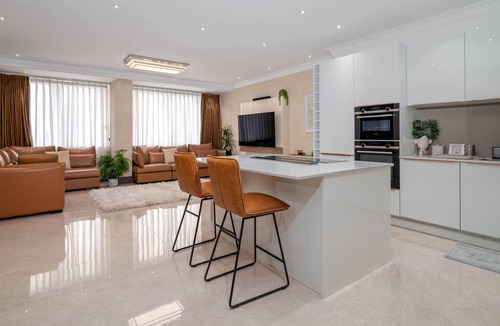 Hanger Hill Apartment | GuestReady - Extravagant 2BR Apt in London