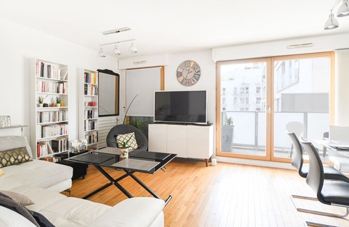 Billancourt–Rives de Seine Apartment | GuestReady - Lovely Apt with Terrace in Boulogne
